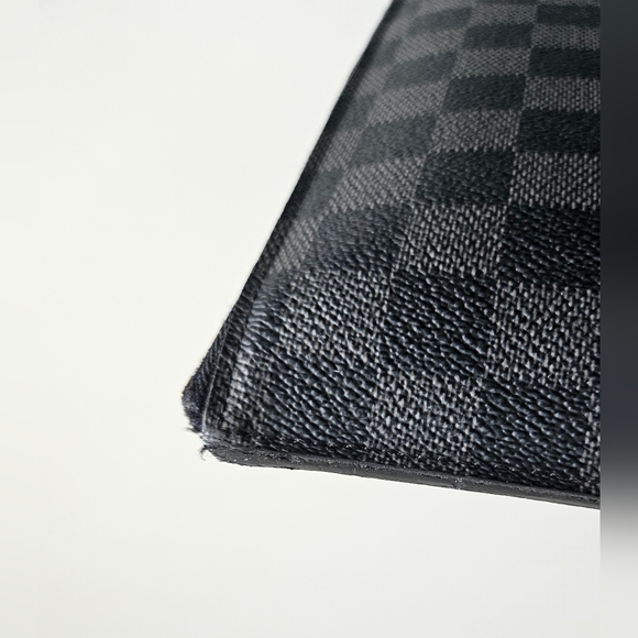 Louis Vuitton Damier Graphite Poche Documents Portfolio Case - Picture 10 of 15